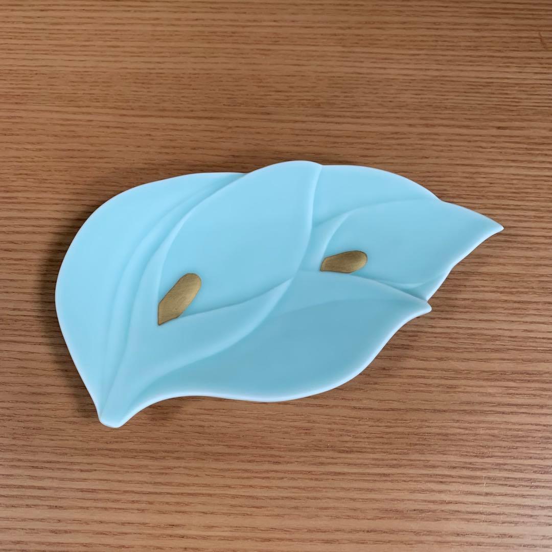 伊万里焼 畑萬陶苑：モイスト 青磁 金彩 花形皿 2枚セット☆