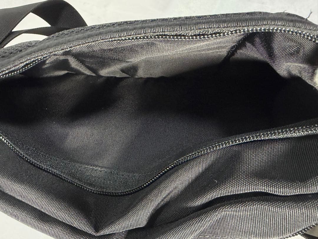 ブリーフィング　SHOULDER BAG SLASH S MW GENⅡ