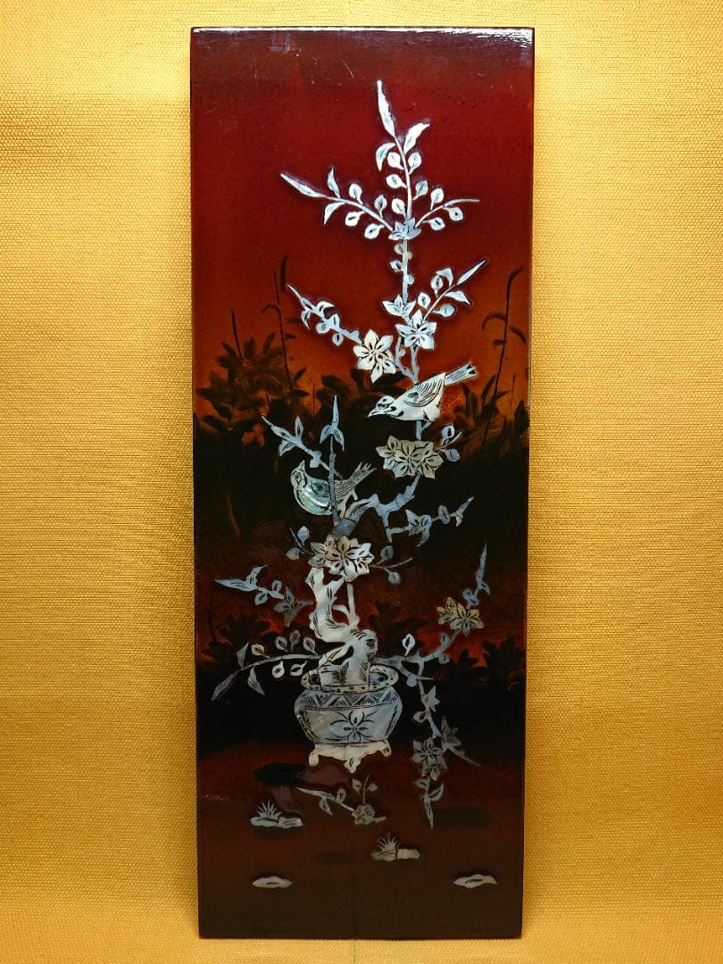 【美品】螺鈿細工　漆塗り　花鳥図　置物　インテリア　工芸品　美術品　A1465