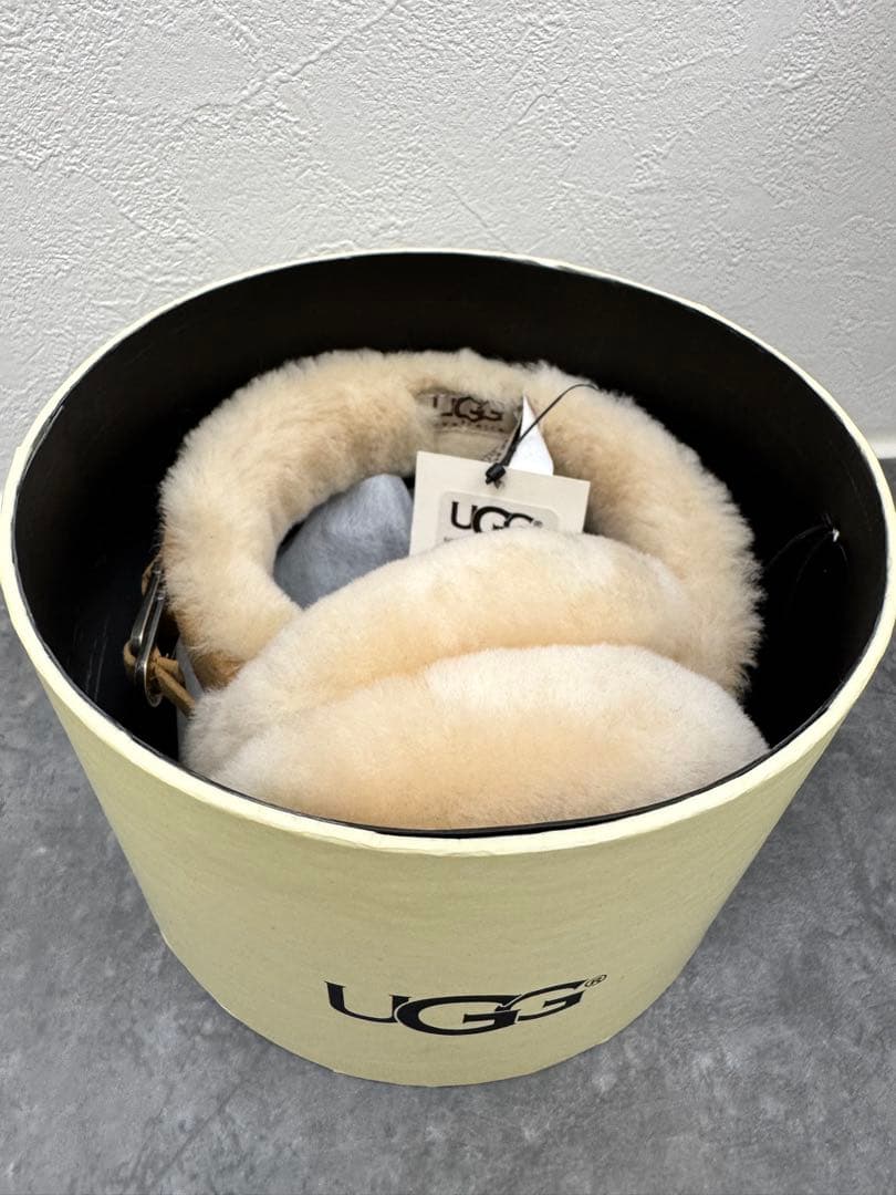 UGGイヤーマフ UGG耳当て UGGキャメルイヤーマフ イヤーマフ 新品