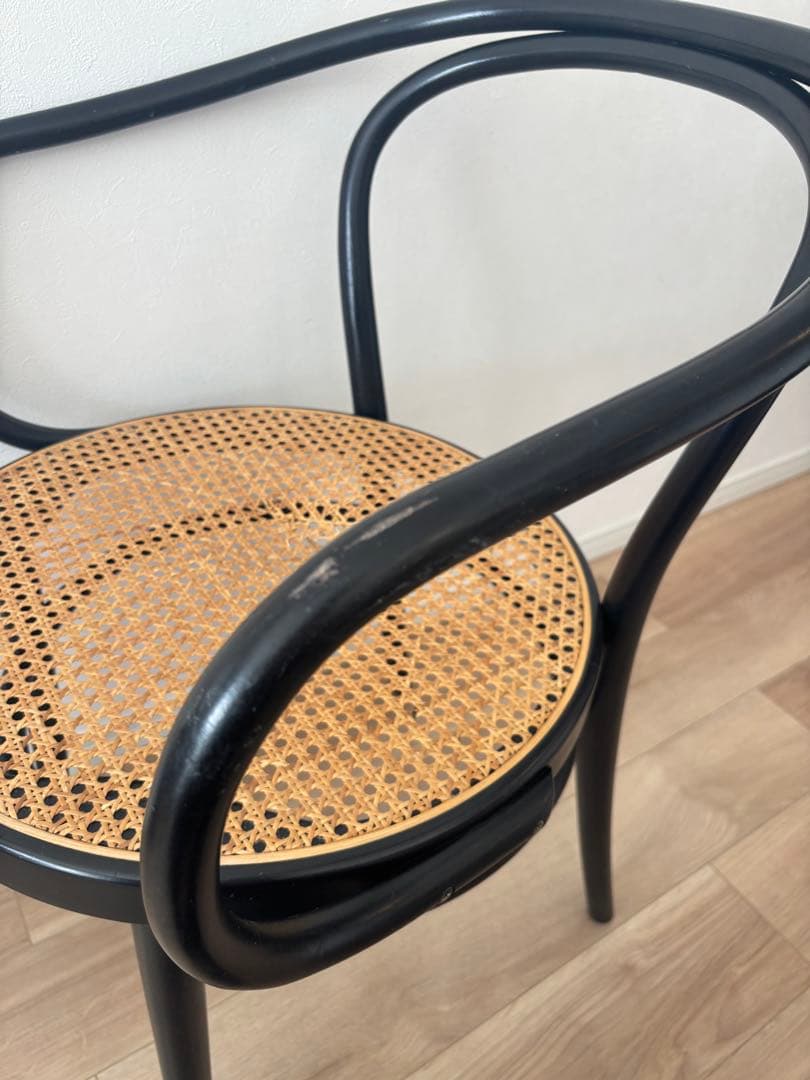 ton アームチェア　曲木椅子　209