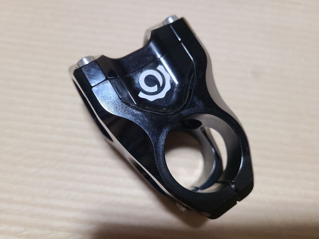 Industry nineステム＋Race Face Next2 ハンドルバー