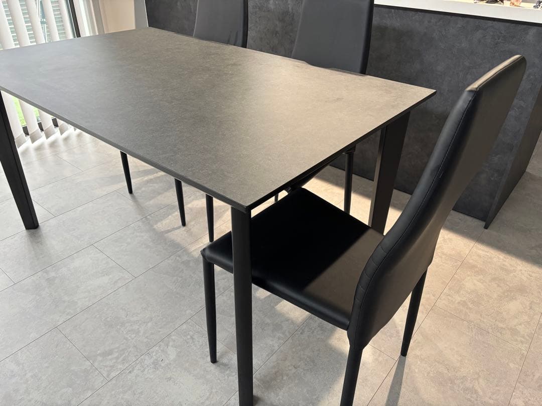 ダイニングテーブル幅1400mm