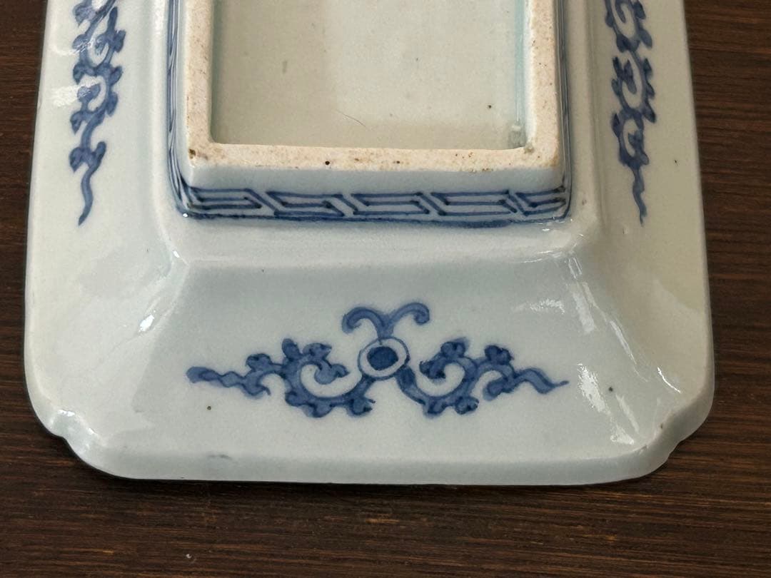 古伊万里　染付　蛸唐草松梅文長皿　江戸中期　❸ (小さなキズ、スレ有)