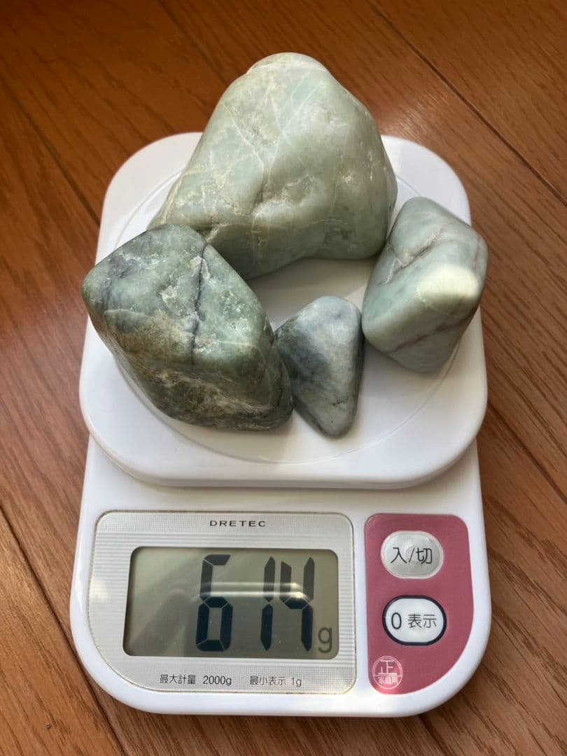 糸魚川翡翠　原石4点セット