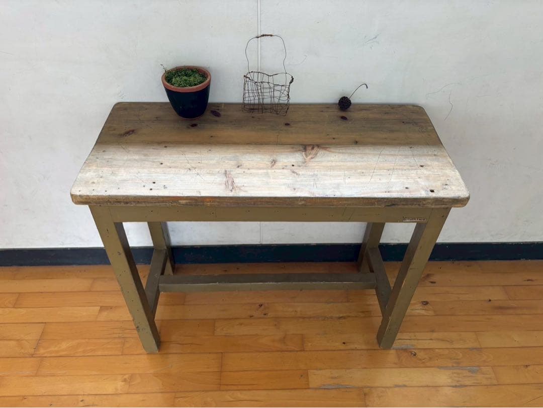 長机　ワークデスク　オリーブグリーン　アンティーク風にエージング加工