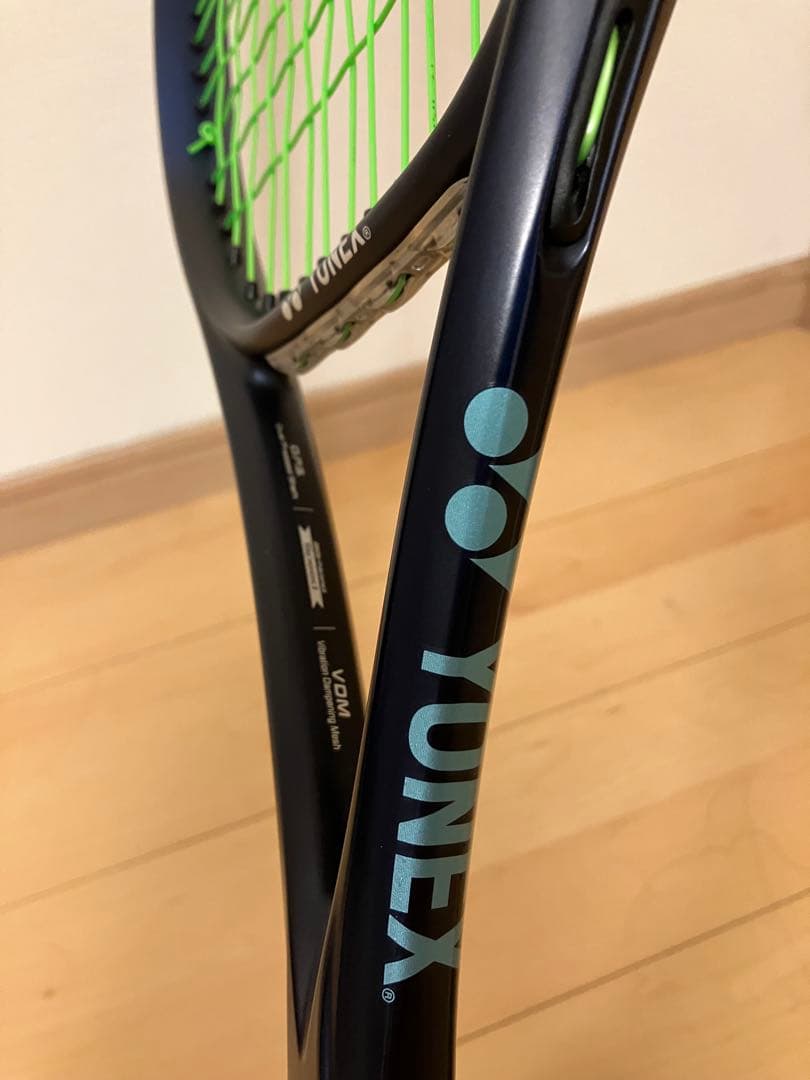 YONEX イーゾーン98　ezone98 2022