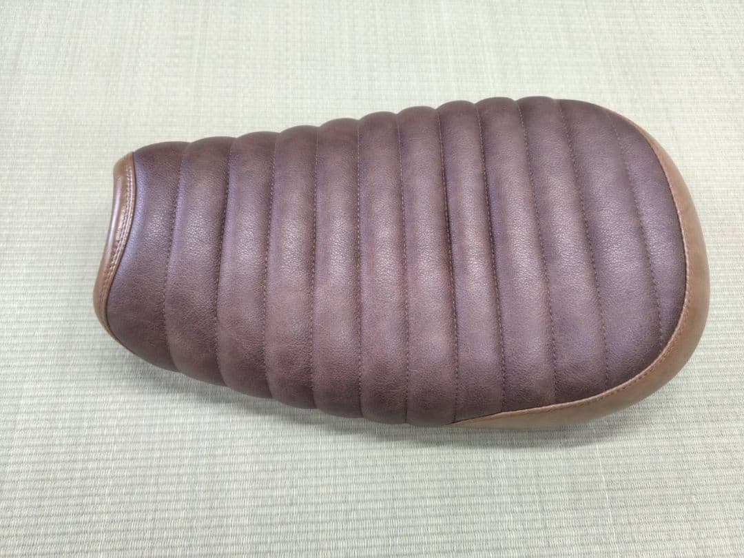 トライアンフ　ストリートスクランブラー