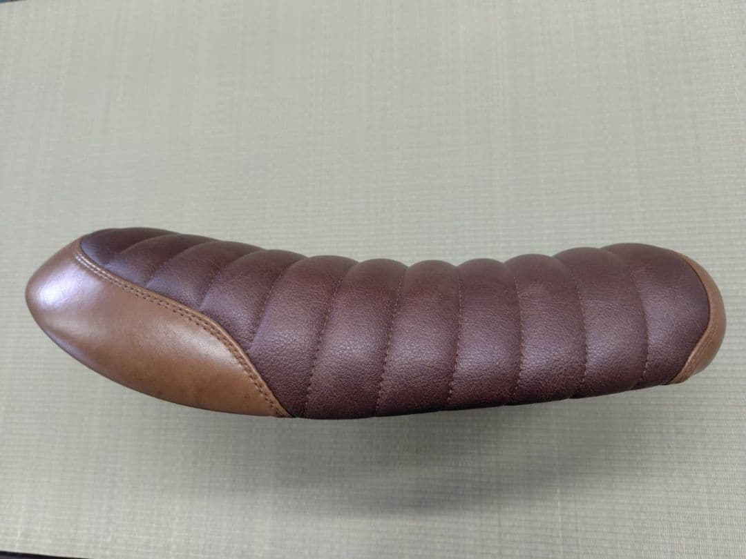 トライアンフ　ストリートスクランブラー