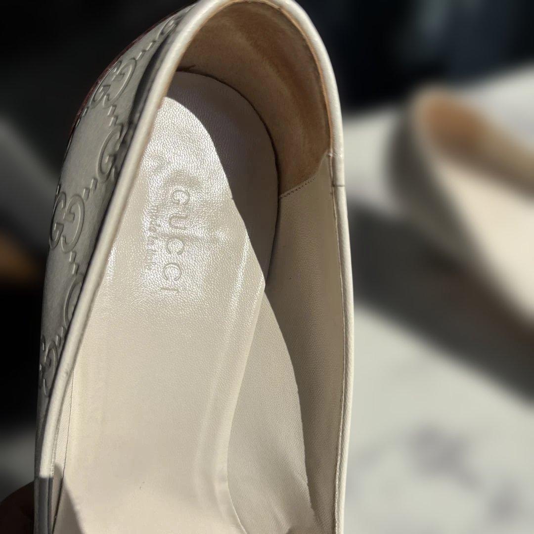 GUCCI シマレザー　ＧＧロゴ　パンプス　シューズ　ヒール　グッチ　スニーカー