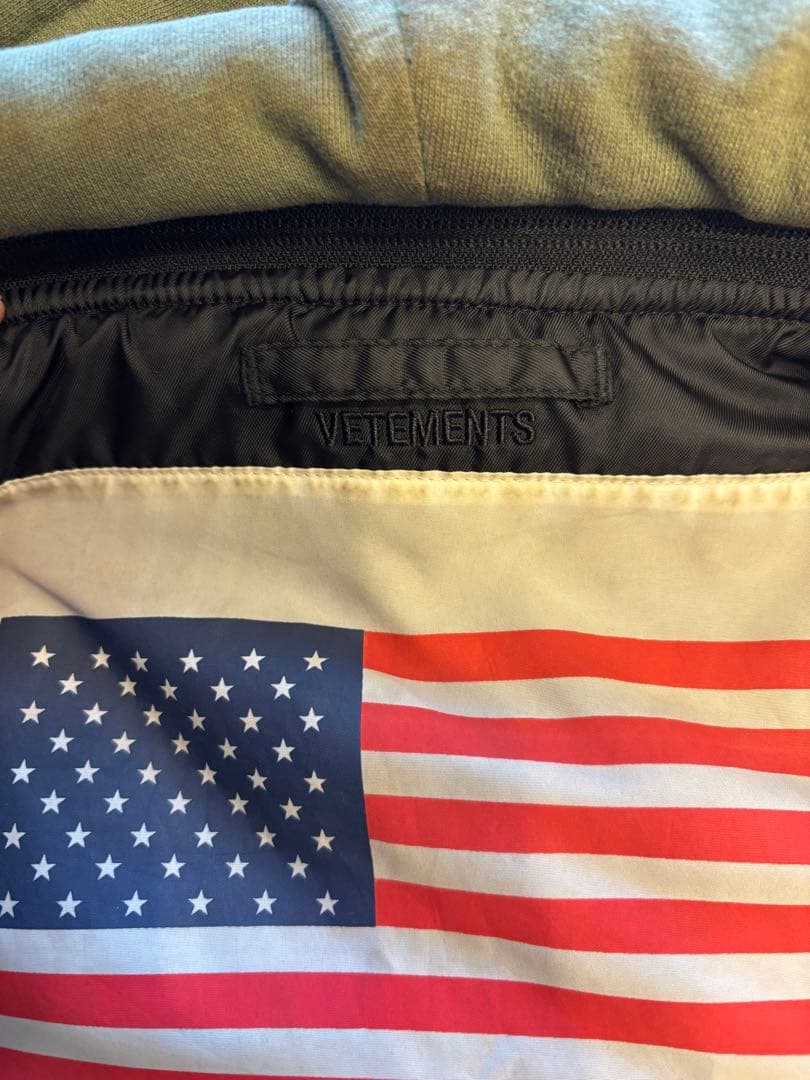 最終値下げです！VETEMENTS リバーシブルMA-1 ボンバージャケット