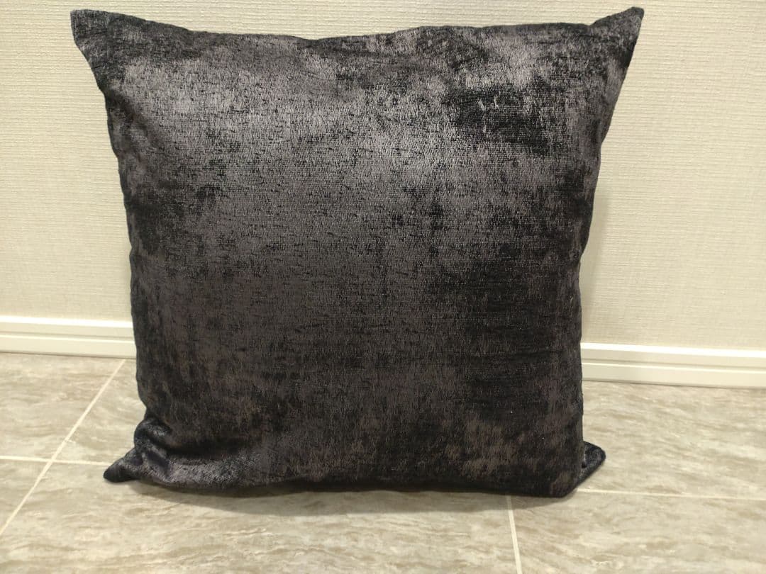 美品 展示品 フジエテキスタイル オーダーメイド 高級 クッション　2セット