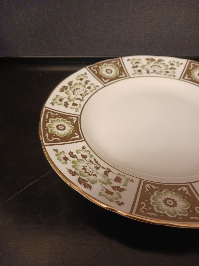 ロイヤルクラウンダービー パネル グリーン ケーキプレート①②