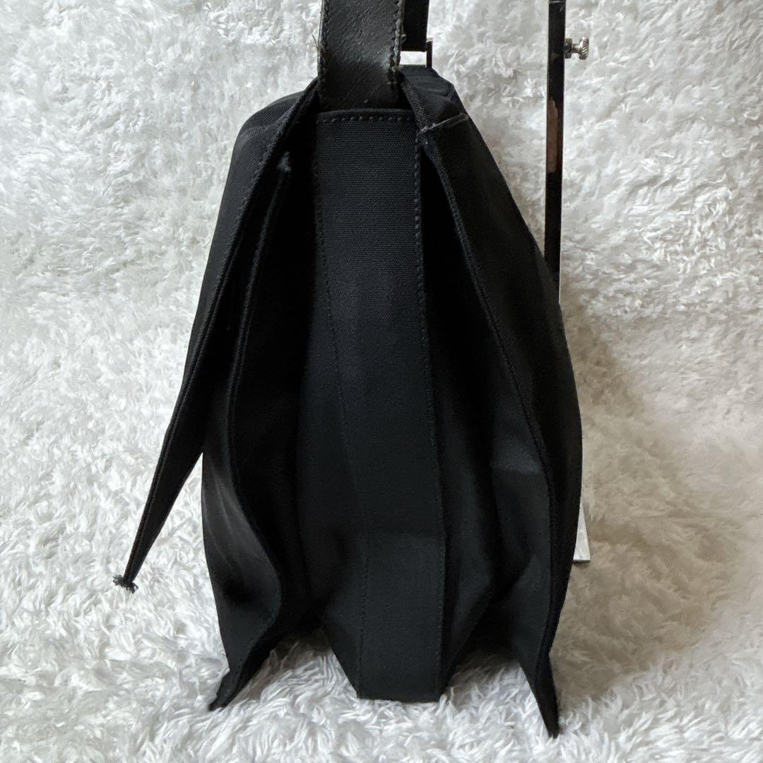 ✨最終出品✨ グッチ メッセンジャーバッグ A4 pc収納 大容量 ジャッキー