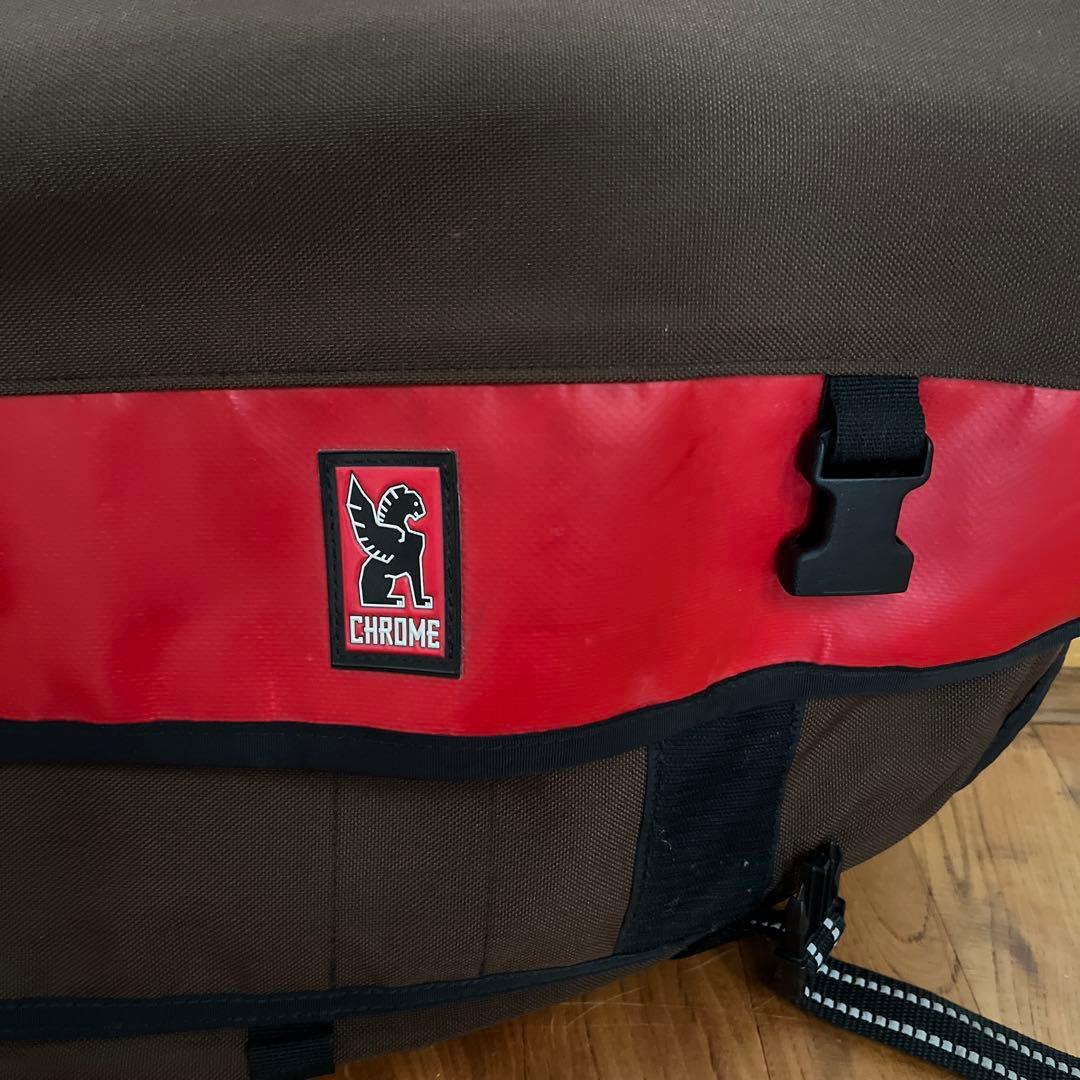 CHROME メッセンジャーバッグ ブラウン/レッド