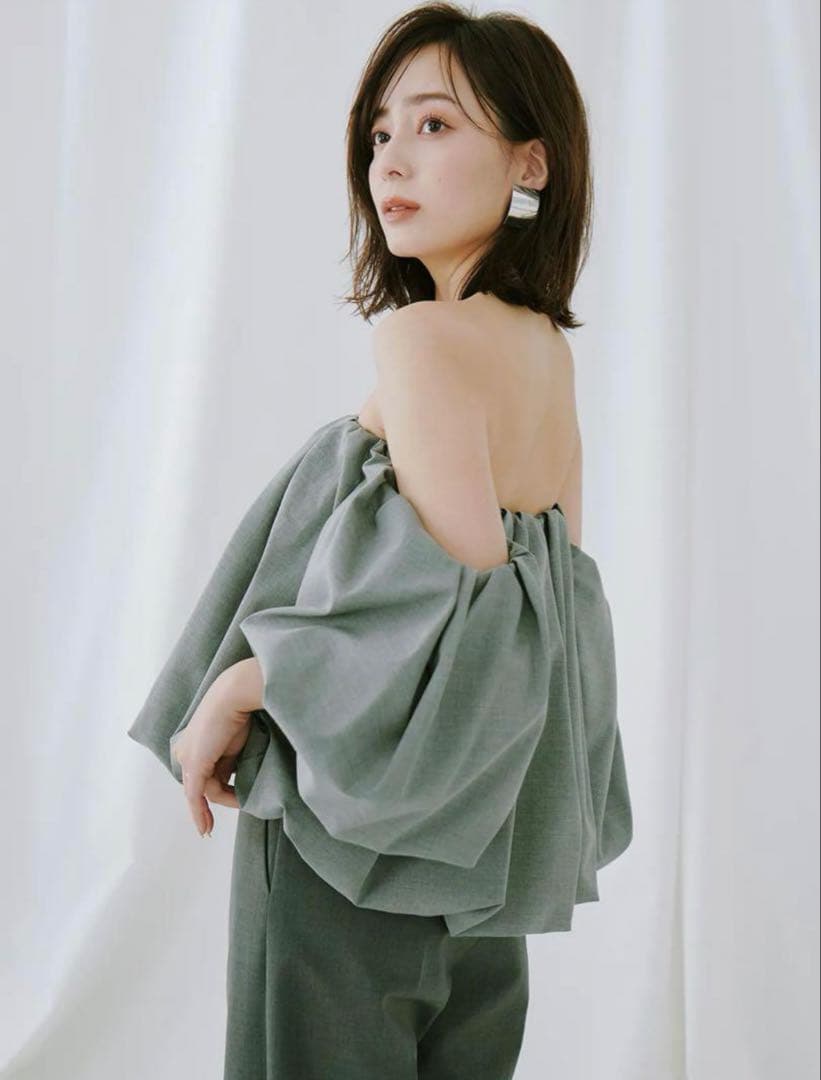 完売 anuans アニュアンス ボリュームバルーントップス グレー 新品未使用