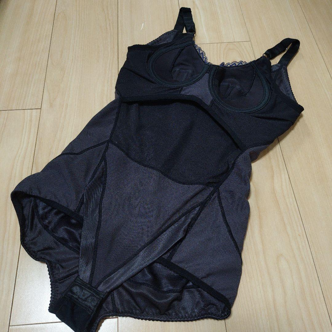 MARUKO カーヴィシャス カレス　フルカップボディスーツ　A80 LL