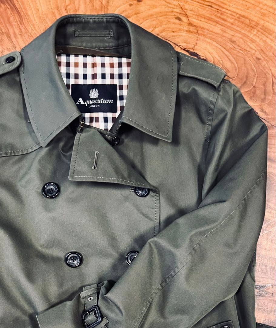 Aquascutum アクアスキュータム　ショート トレンチコート