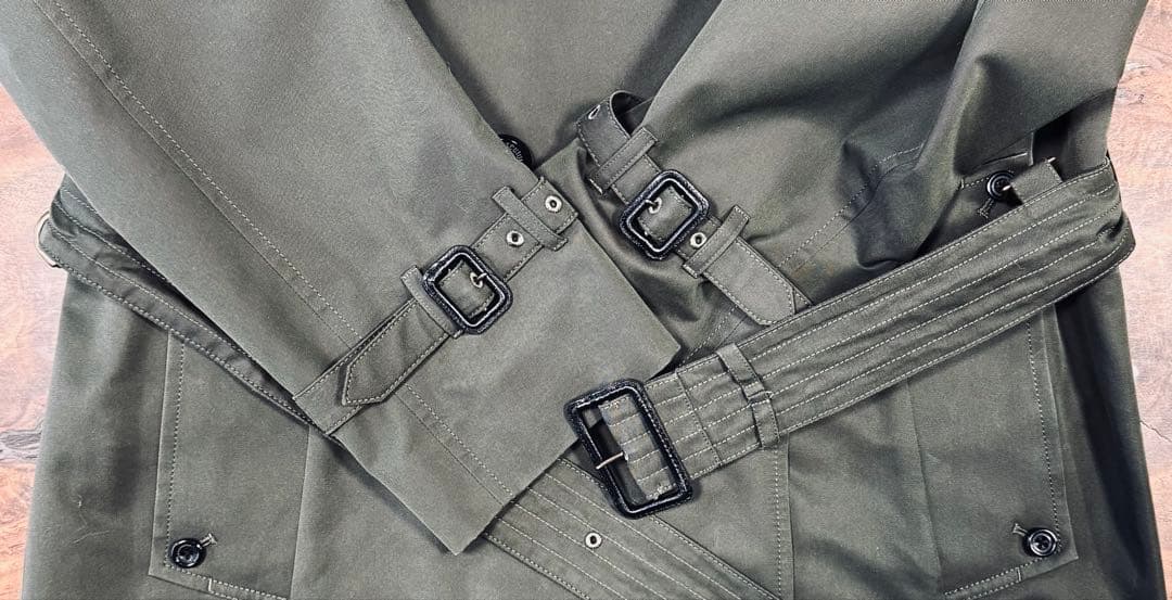 Aquascutum アクアスキュータム　ショート トレンチコート