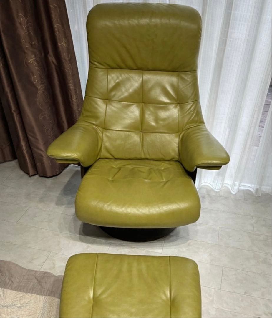 カリモク　リクライニングチェア