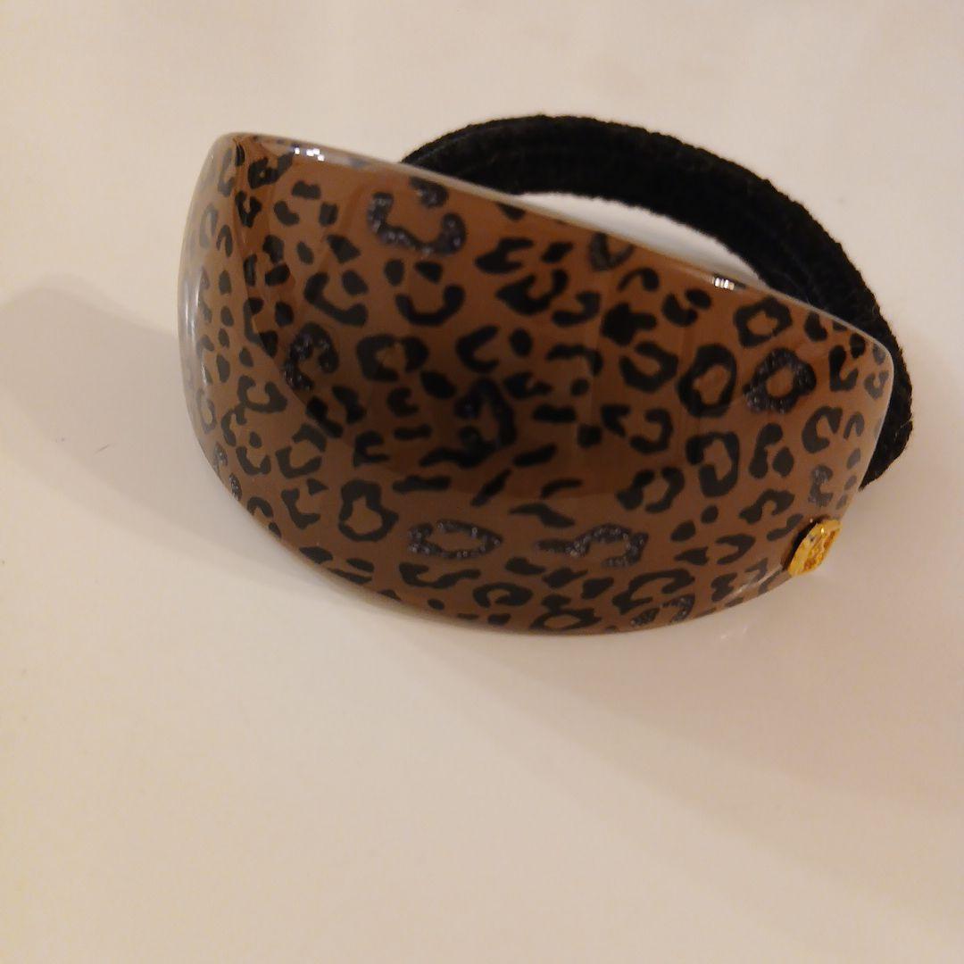 アレクサンドルドゥパリのヘアゴム