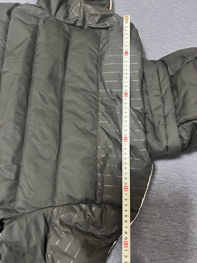 adidas ブラック ベンチコート ストライプ