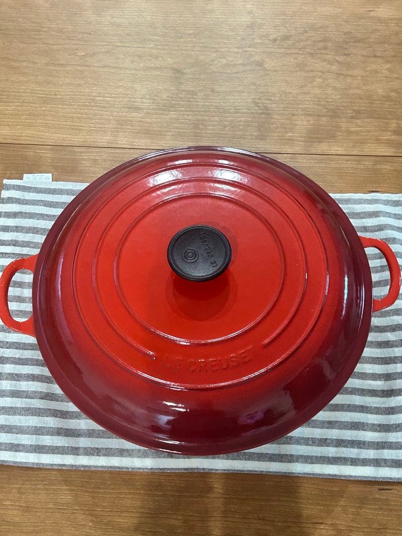 ル・クルーゼ　ビュッフェキャセロール　チェリーレッド　30センチ