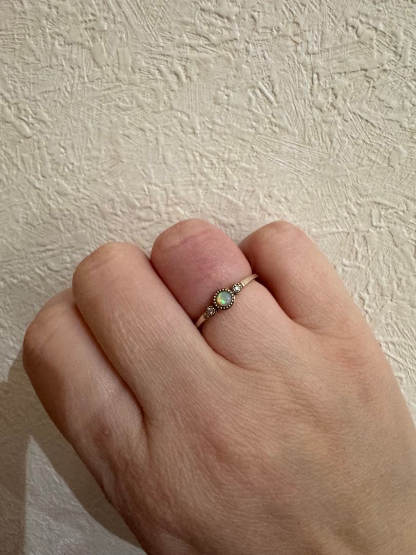 オデュース4℃ オパールダイヤモンドリング　9号