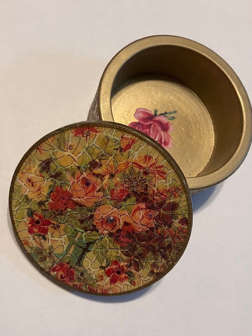 ミハエルネグリン　小物入れ　アンティーク　箱付き