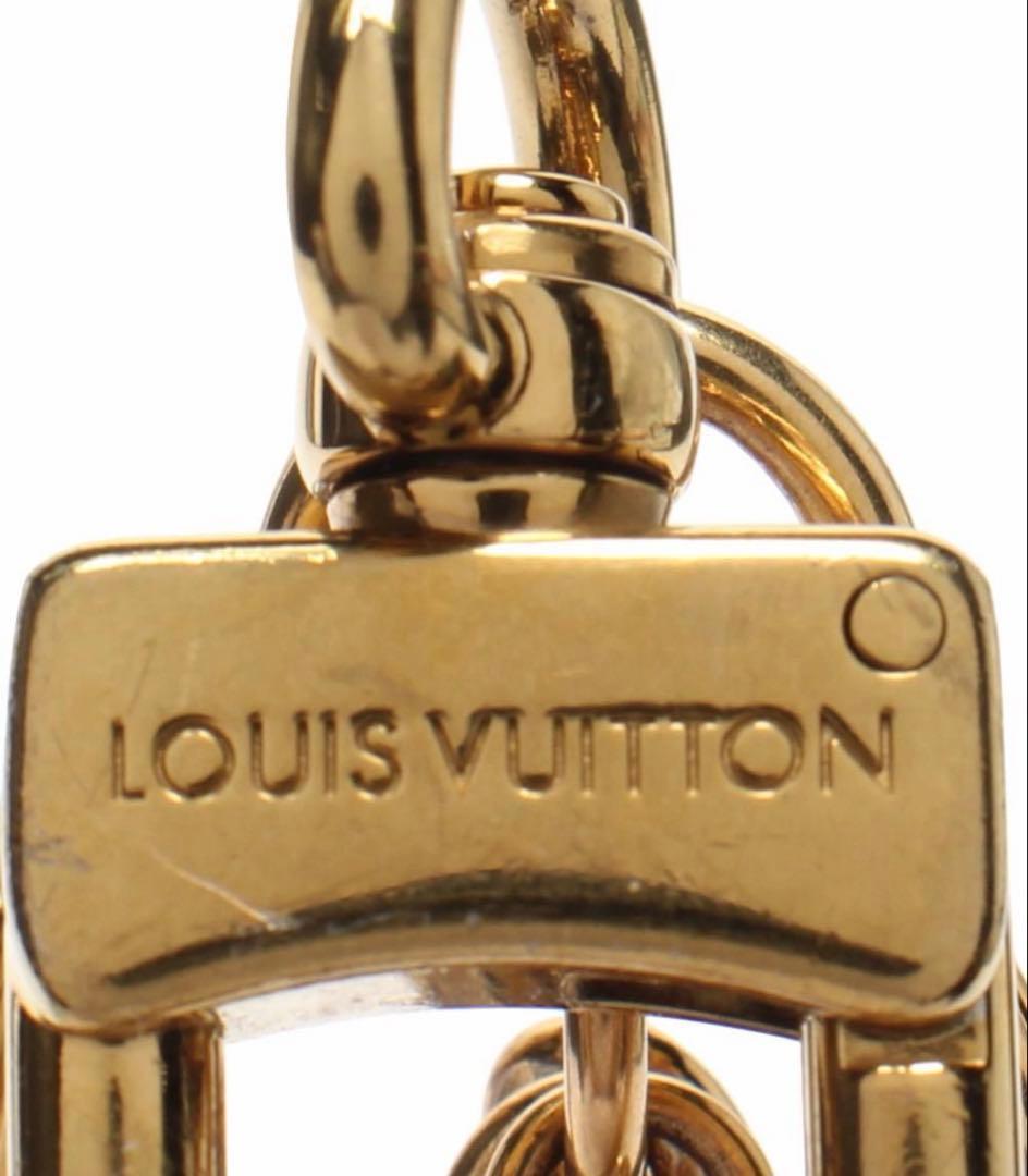 Louis Vuitton モノグラム・フラワー・チャーム