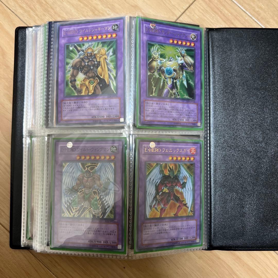 遊戯王カード112枚　バインダー　まとめ売り　セット　引退品