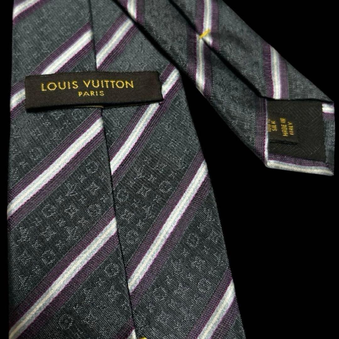 未使用級　世界最高峰ルイヴィトン モノグラム　ストライプ　ネクタイ