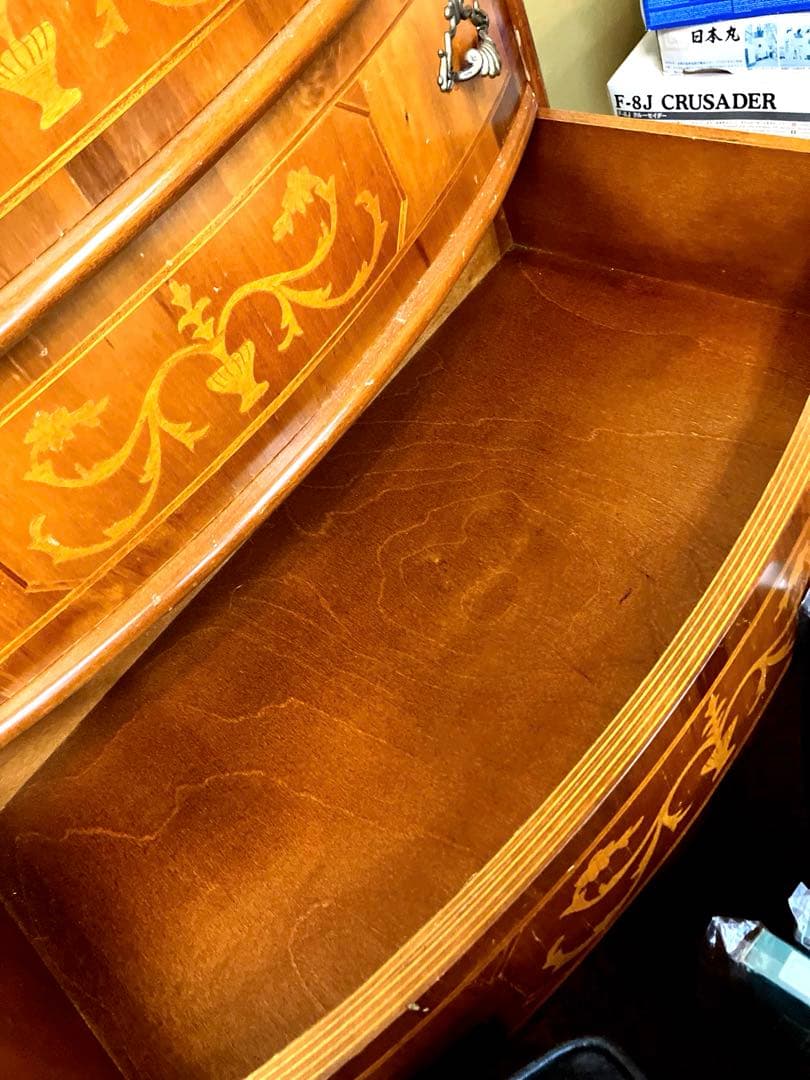 イタリアンクラシック象嵌チェスト