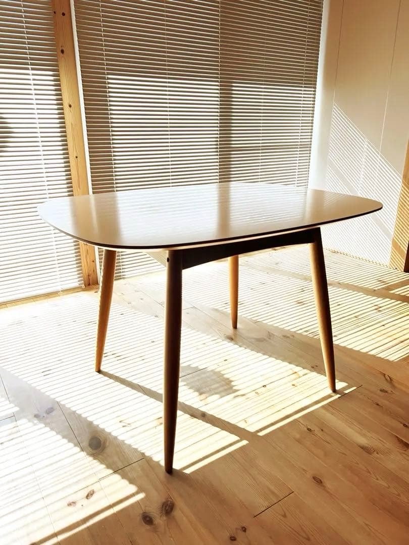 【カリモク60】Dテーブル ビーチナチュラル中古