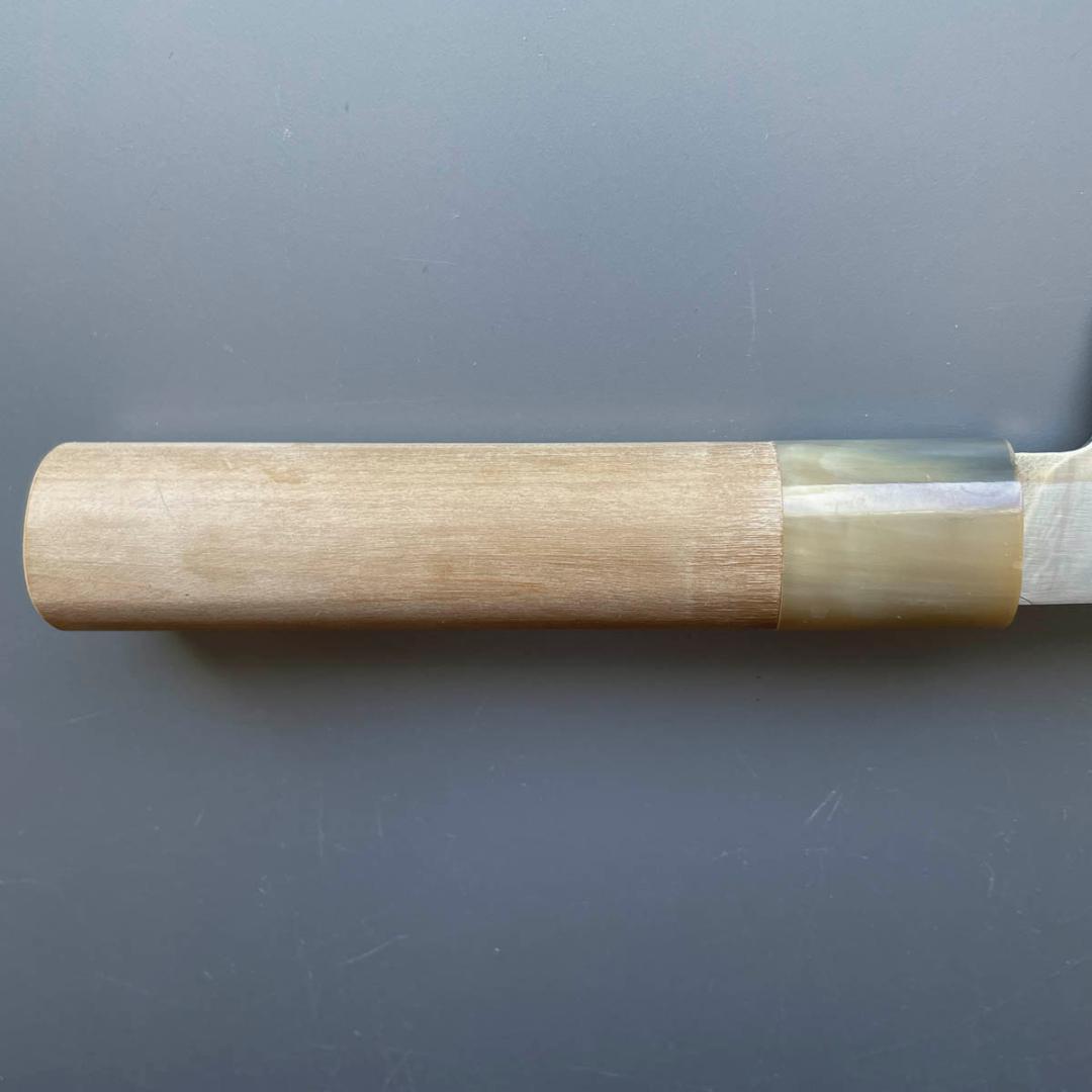 京都 有次 上製 相出刃包丁 6.5寸（19cm）白水牛柄（新品）