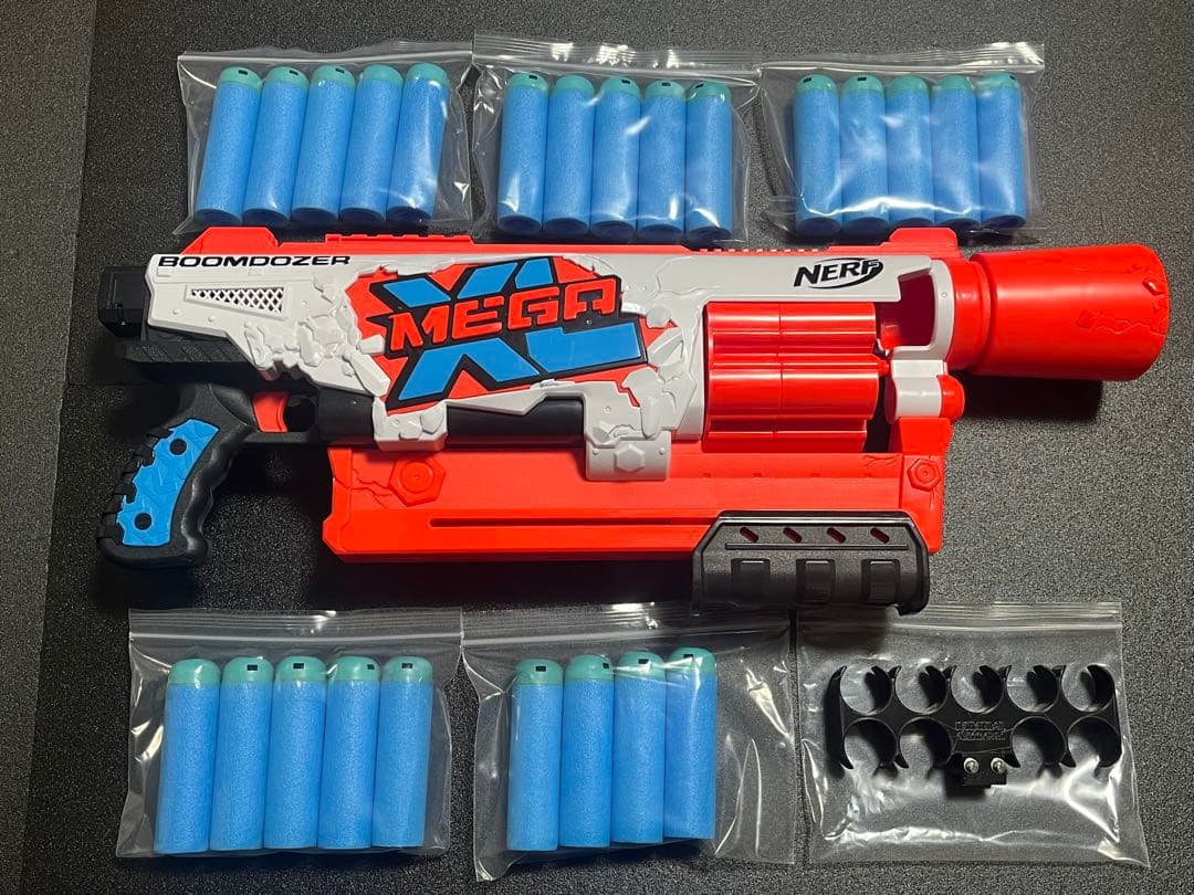 ナーフ Mega XL ブームドーザー & ダーツホルダー セット 専用出品