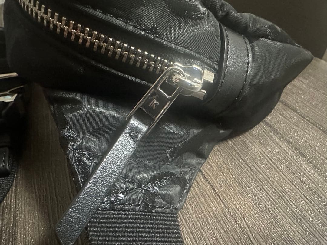 KENZO ボディバッグ ウエストポーチ メンズ レディース ナイロン ブラック