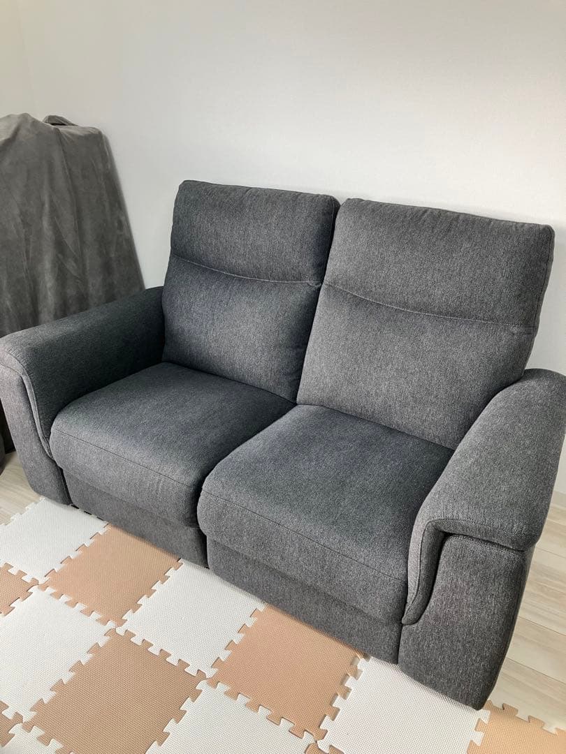 【残り1日の出品　随時値下げ実施中】電動リクライニングソファ2人掛け