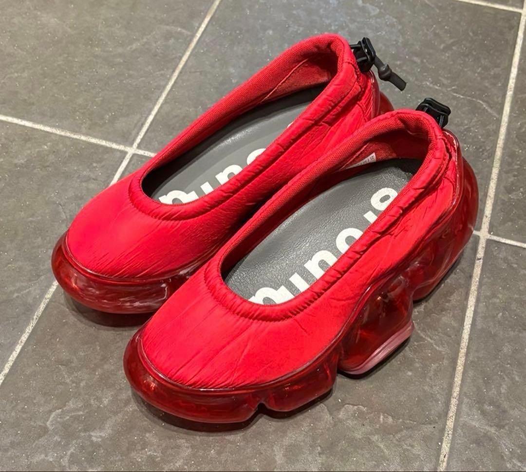 grounds グラウンズ MOOPIE PUMPS RED 24cm