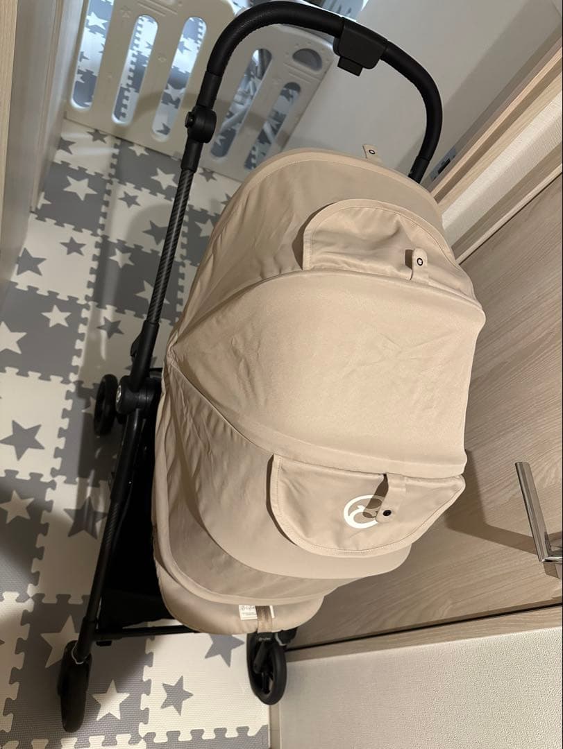 【美品】cybexメリオカーボン2024 アーモンドベージュ ドリンクホルダー付