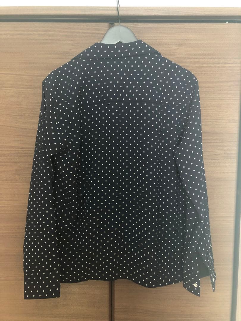 カウンターアクション　シャツ　ドット