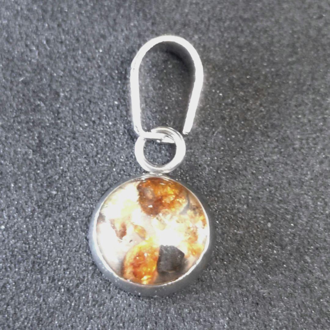 イミラック隕石　ペンダントトップ