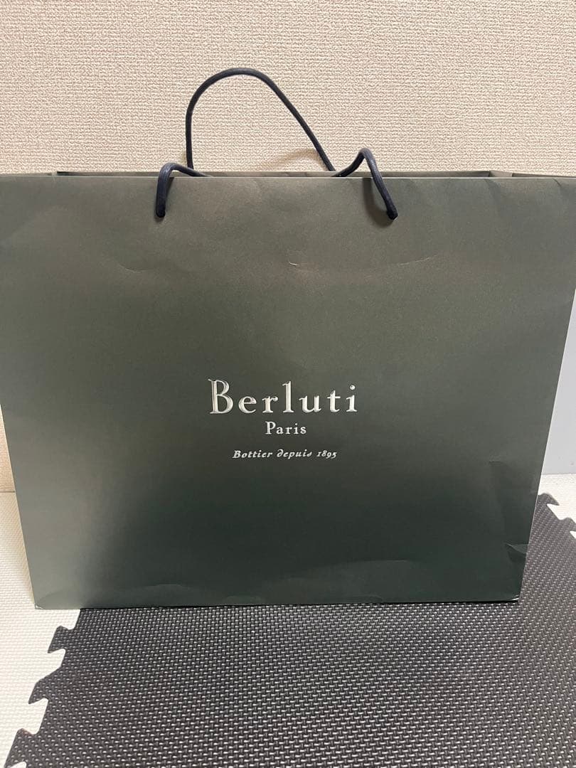 ベルルッティ　トゥジュール　トートバッグ　日本限定モデル　レザー　ブラック