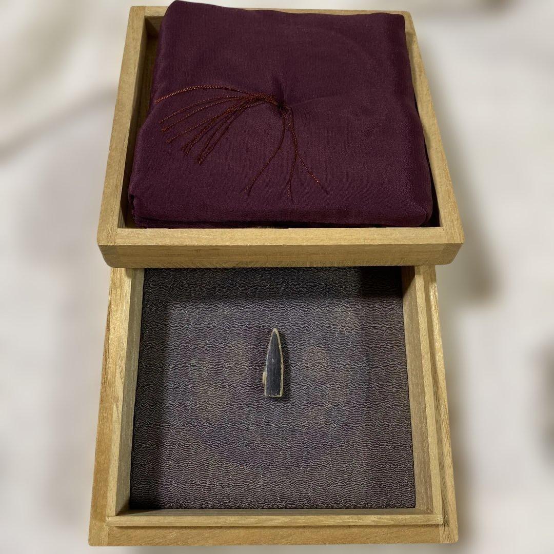 B-28 鍔　金銀象嵌透かし彫り　武具　刀装具　日本刀　鉄製　美術品　工芸品