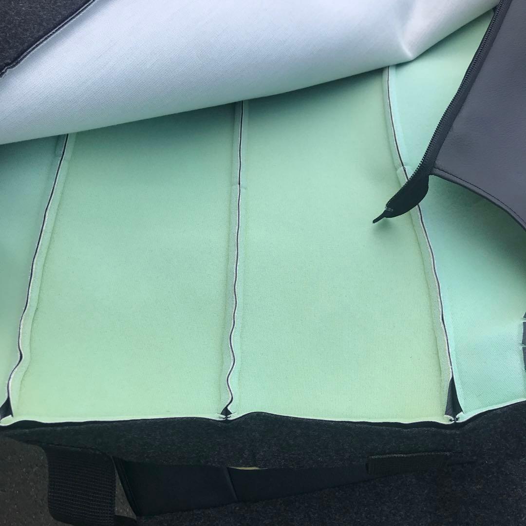 トヨタルーミーシートカバー前後セット