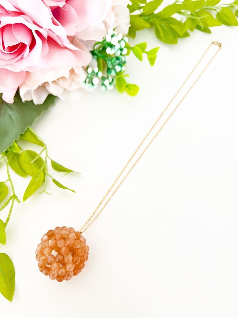 オレンジムーンストーン4mm【フラーレン・ペンダント】