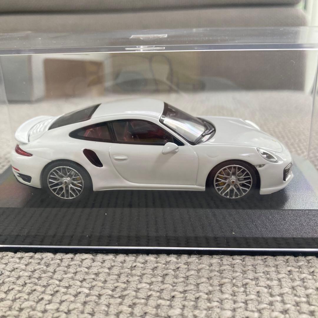 p*9様 Porsche 911 Turbo S 1:43 スケールモデル ポル