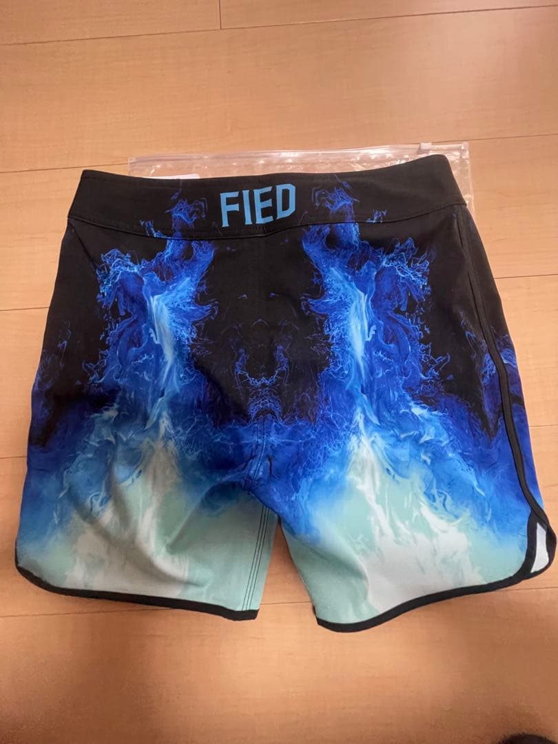 【新品未使用】FIEDサーフパンツ/フィジーク/ステージショーツ 28サイズ
