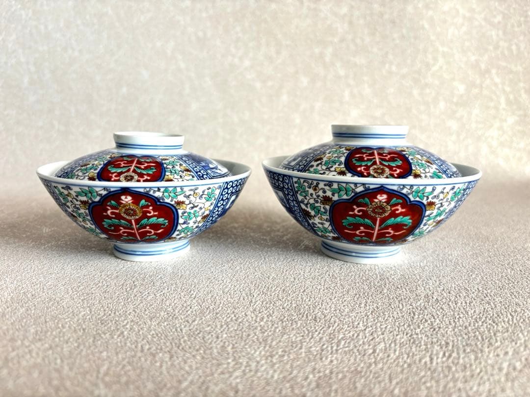 人間国宝 十三代 酒井田柿右衛門 錦菊鳳凰紋 蓋付茶碗 飯碗 2客 共箱 有田焼