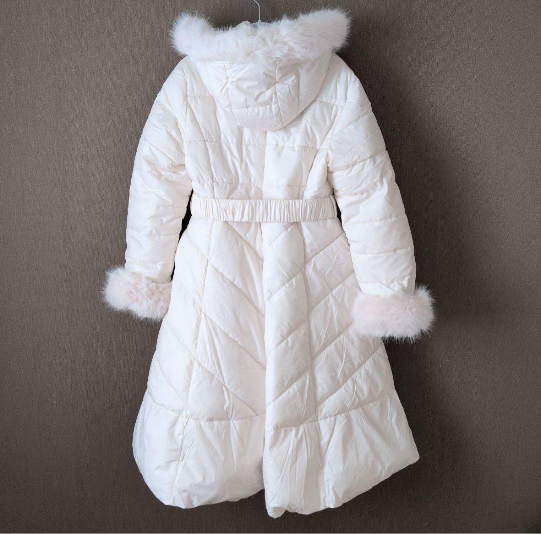 取り外し可能なファー＆ベルト付きフィット＆フレアキルティングコート tocco